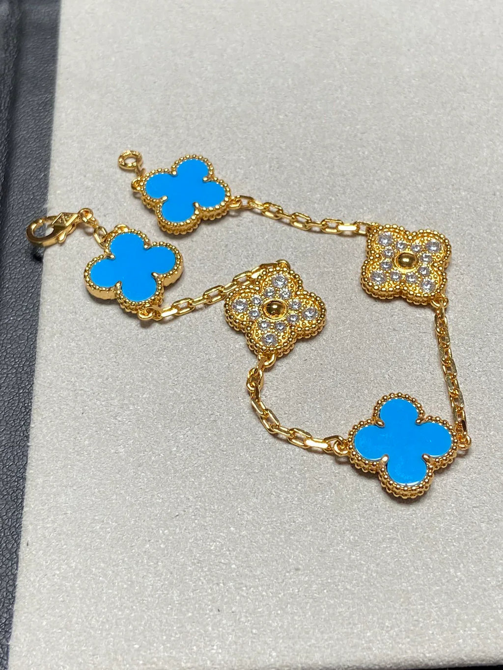 [Lumi Jewels] CLOVER 5 MOTIF BLUE AGATE BRACELET COLLECTION