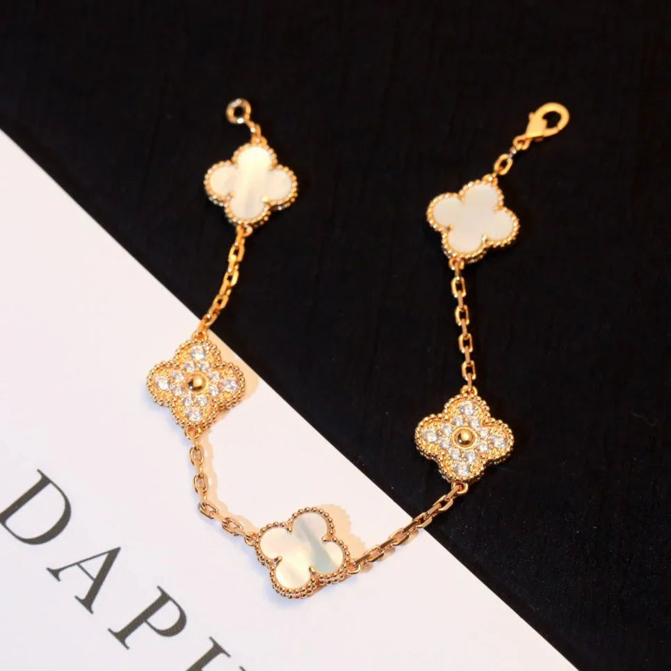 [Lumi Jewels]CLOVER WHITE PEARL MOP 5 MOTIF BRACELET COLLECTION