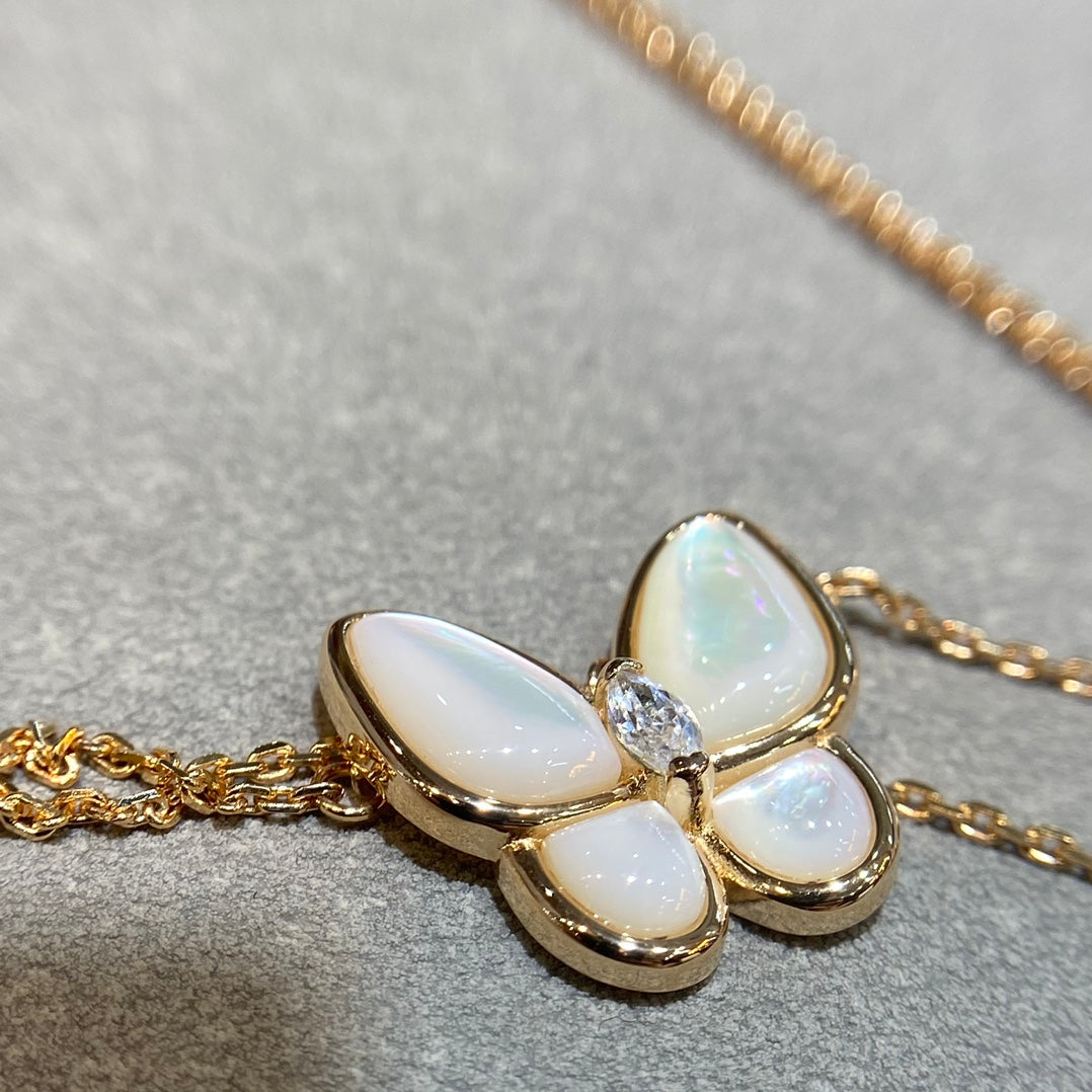 [Lumi Jewels]BUTTERFLY MOP DIAMOND NECKLACE