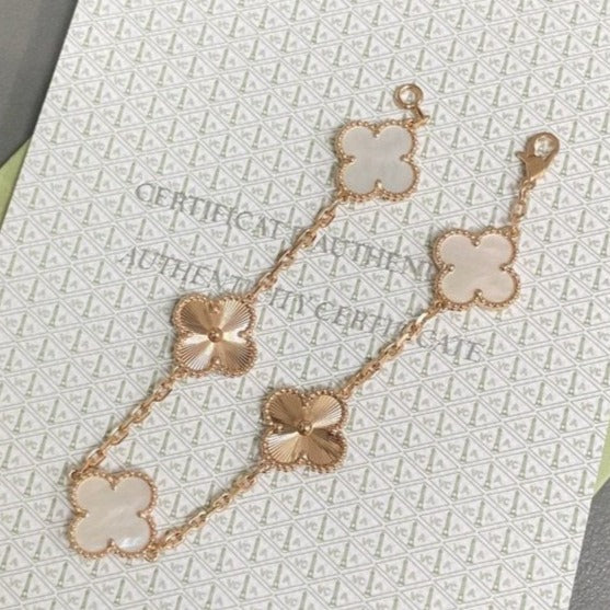 [Lumi Jewels]CLOVER WHITE PEARL MOP 5 MOTIF BRACELET COLLECTION
