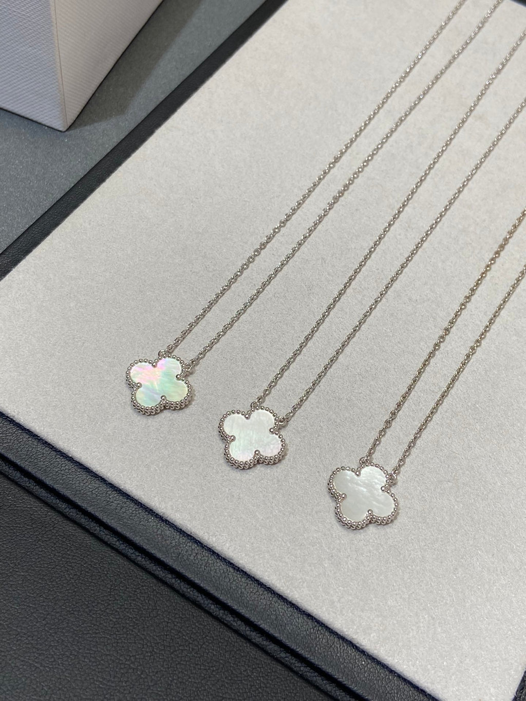 [Lumi Jewels]CLOVER MEDIUM SILVER WHITE MOP NECKLACE