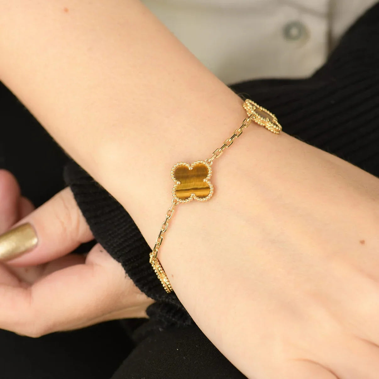 [Lumi Jewels] CLOVER 5 MOTIFS TIGER EYE BRACELET COLLECTION