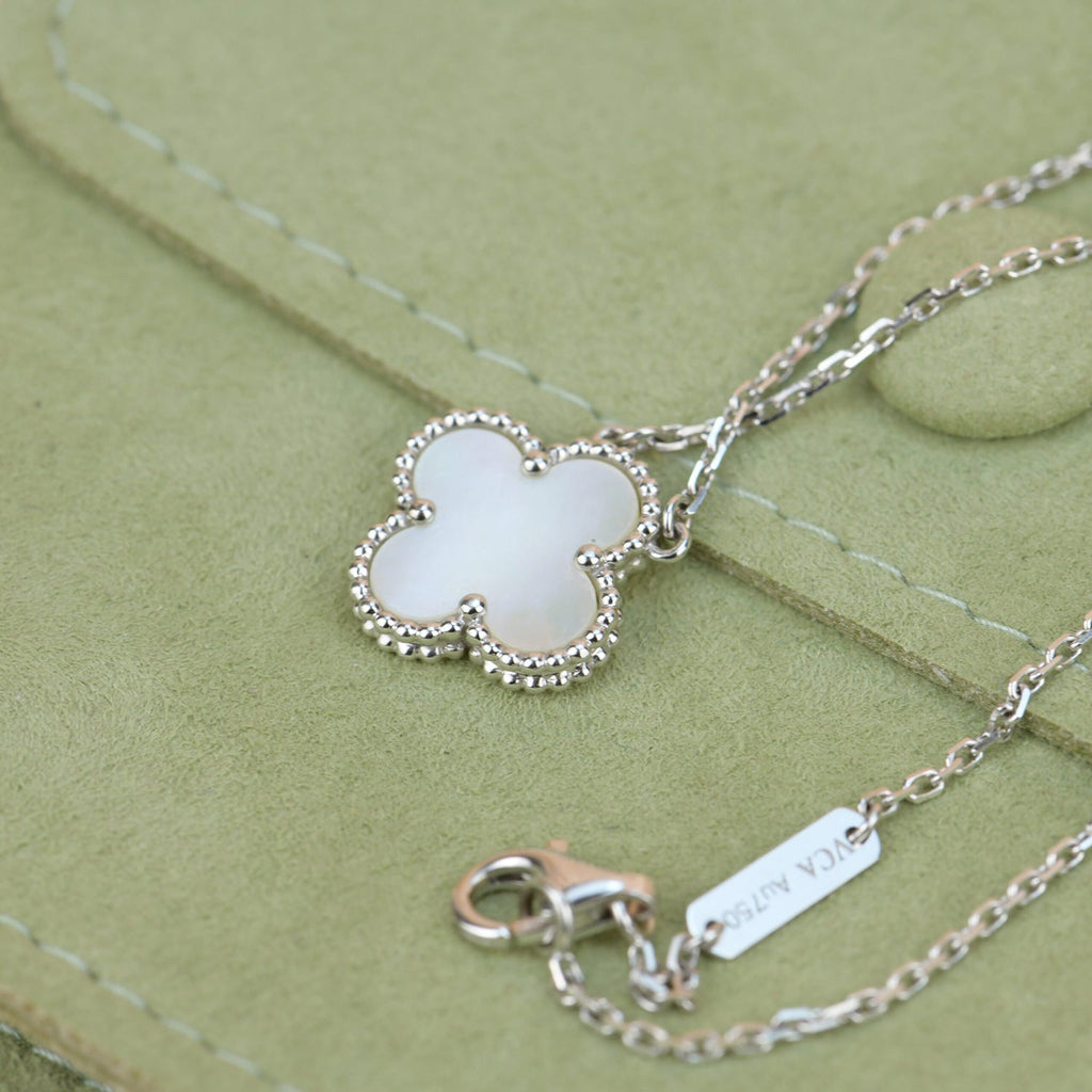 [Lumi Jewels]CLOVER  15MM WHITE MOTHER-OF-PEARL SILVER