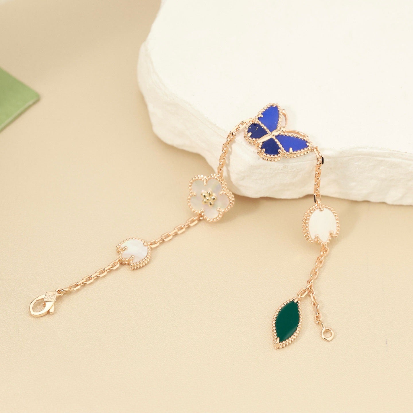 [Lumi Jewels]LUCKY SPRING BUTTERFLY 5 MOTIF BRACELET