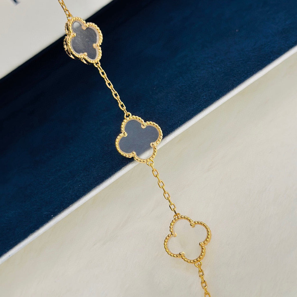 [Lumi Jewels]CLOVER 5 MOTIF ROCK CRYSTAL BRACELET