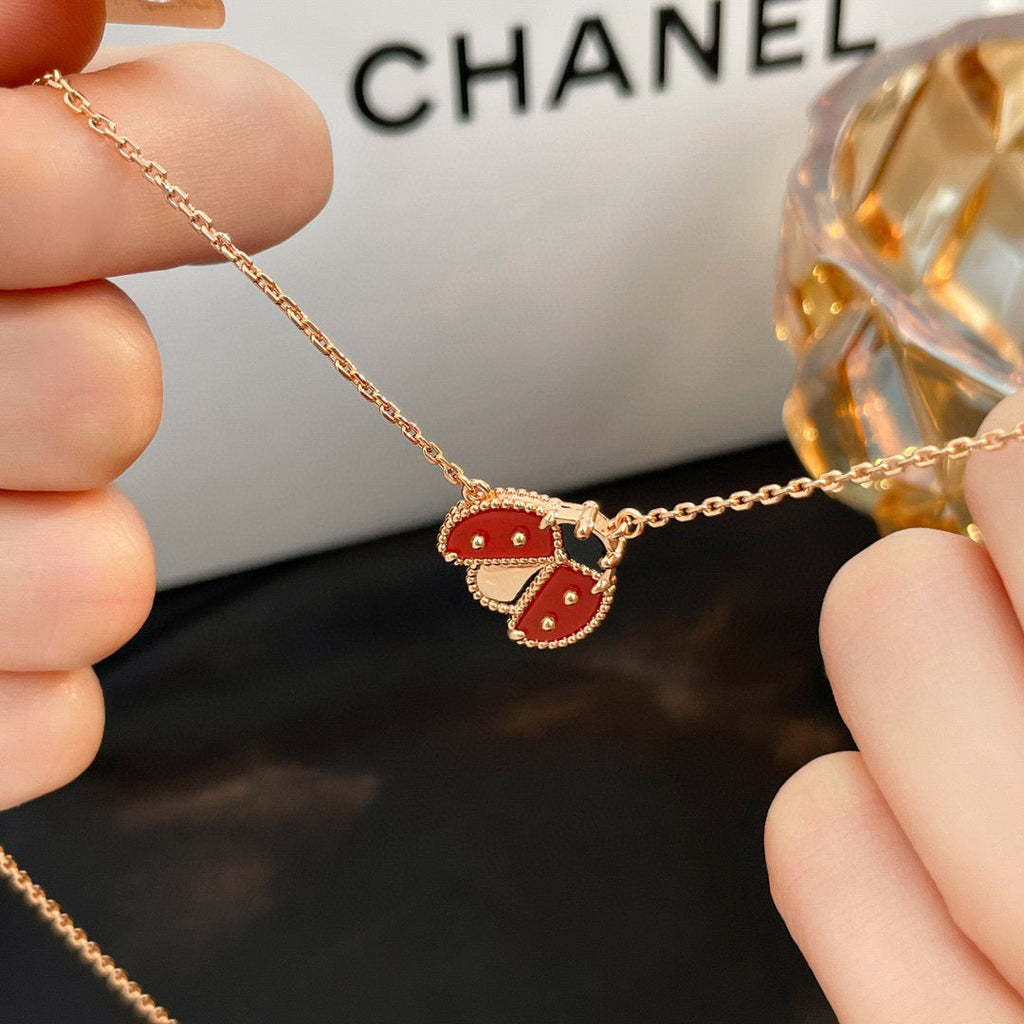 [Lumi Jewels]LUCKY  CARNELIANS LADYBUG NECKLACE