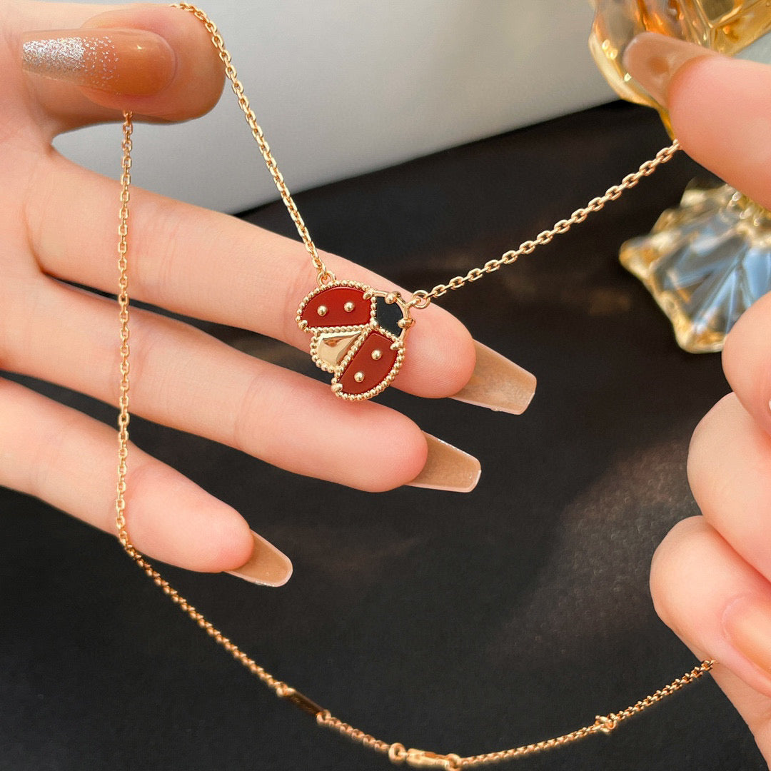 [Lumi Jewels]LUCKY  CARNELIANS LADYBUG NECKLACE