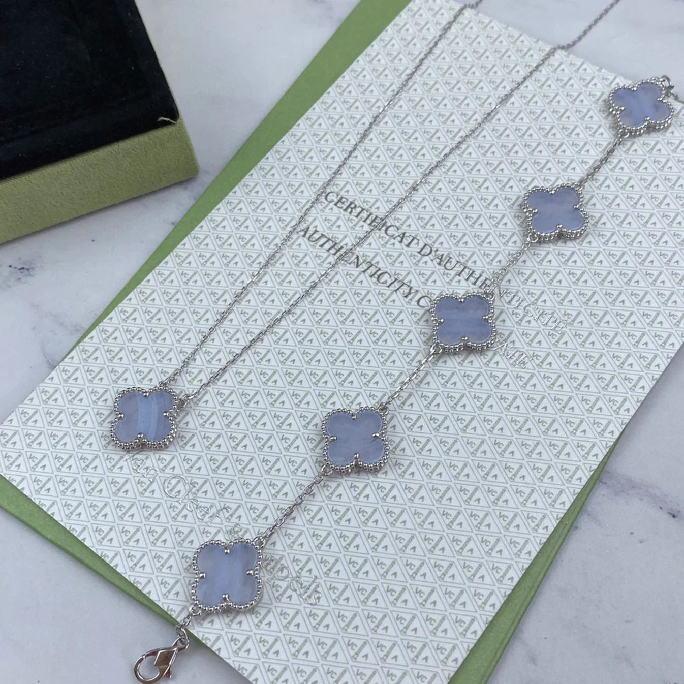 [Lumi Jewels] CLOVER 5 MOTIF PURPLE CHALCEDONY BRACELET COLLECTION