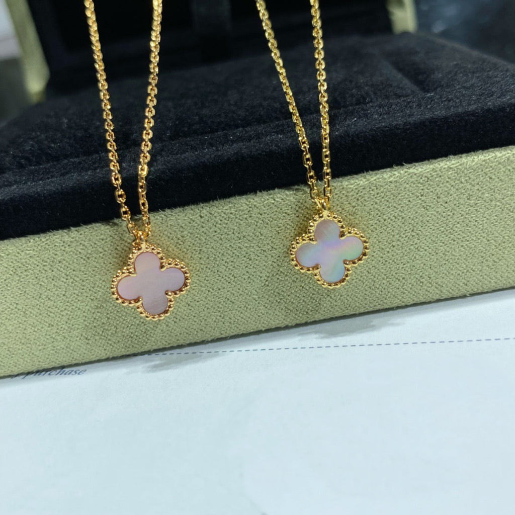 [Lumi Jewels]CLOVER 9.5MM PINK MOTHER OF PEARL SINGLE FLOWER NECKLACE