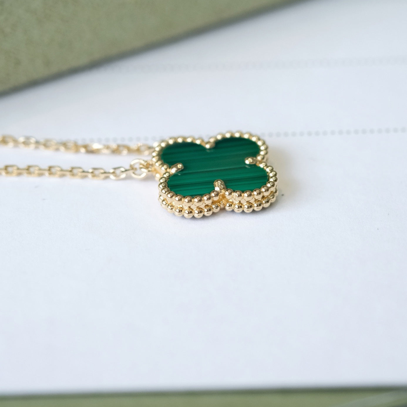 [Lumi Jewels]CLOVER 15MM MALACHITE SINGLE FLOWER  NECKLACE