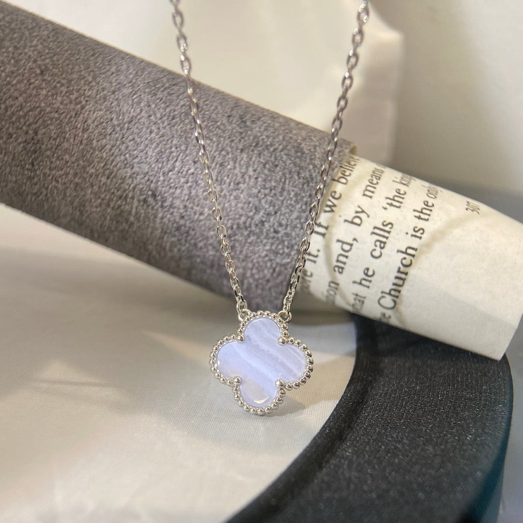 [Lumi Jewels]CLOVER 15MM BLUE CHALCEDONY NECKLACE SILVER