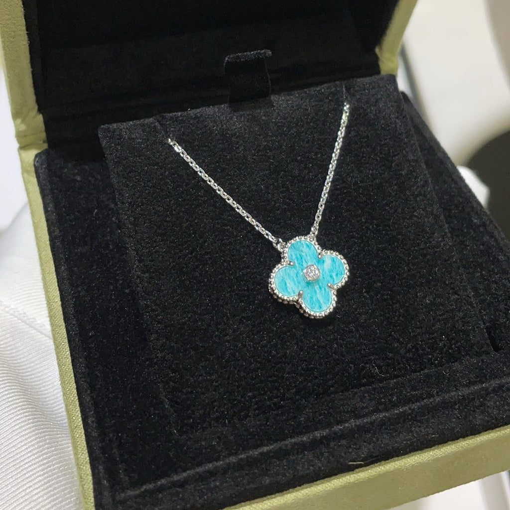 [Lumi Jewels]CLOVER 15MM DIAMOND SVRES PORCELAIN  NECKLACE SILVER