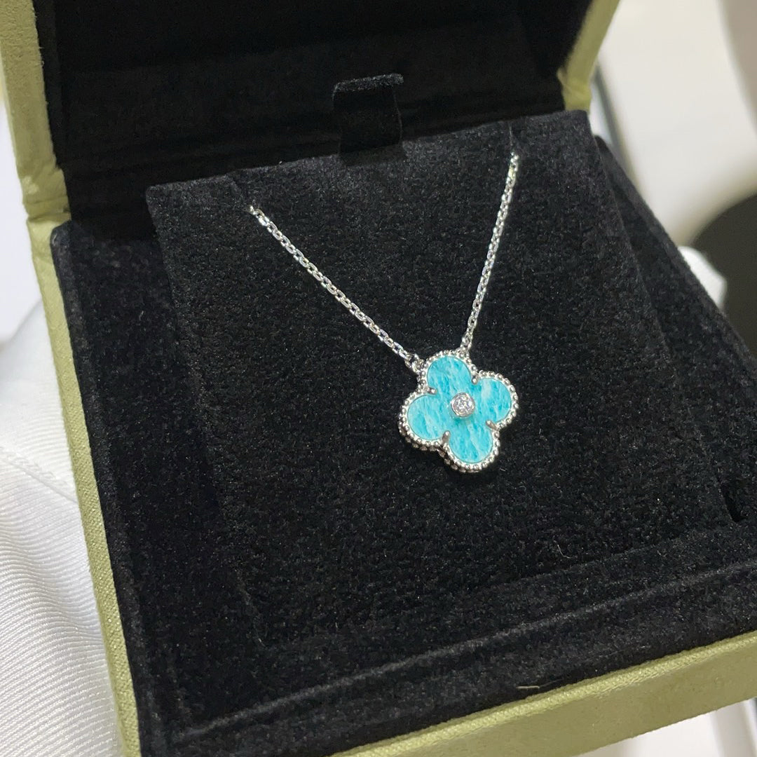 [Lumi Jewels]CLOVER 15MM DIAMOND SVRES PORCELAIN  NECKLACE SILVER