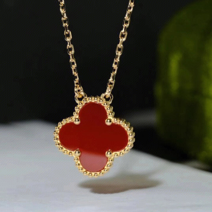 [Lumi Jewels]CLOVER 15MM CARNELIAN SINGLE FLOWER NECKLACE