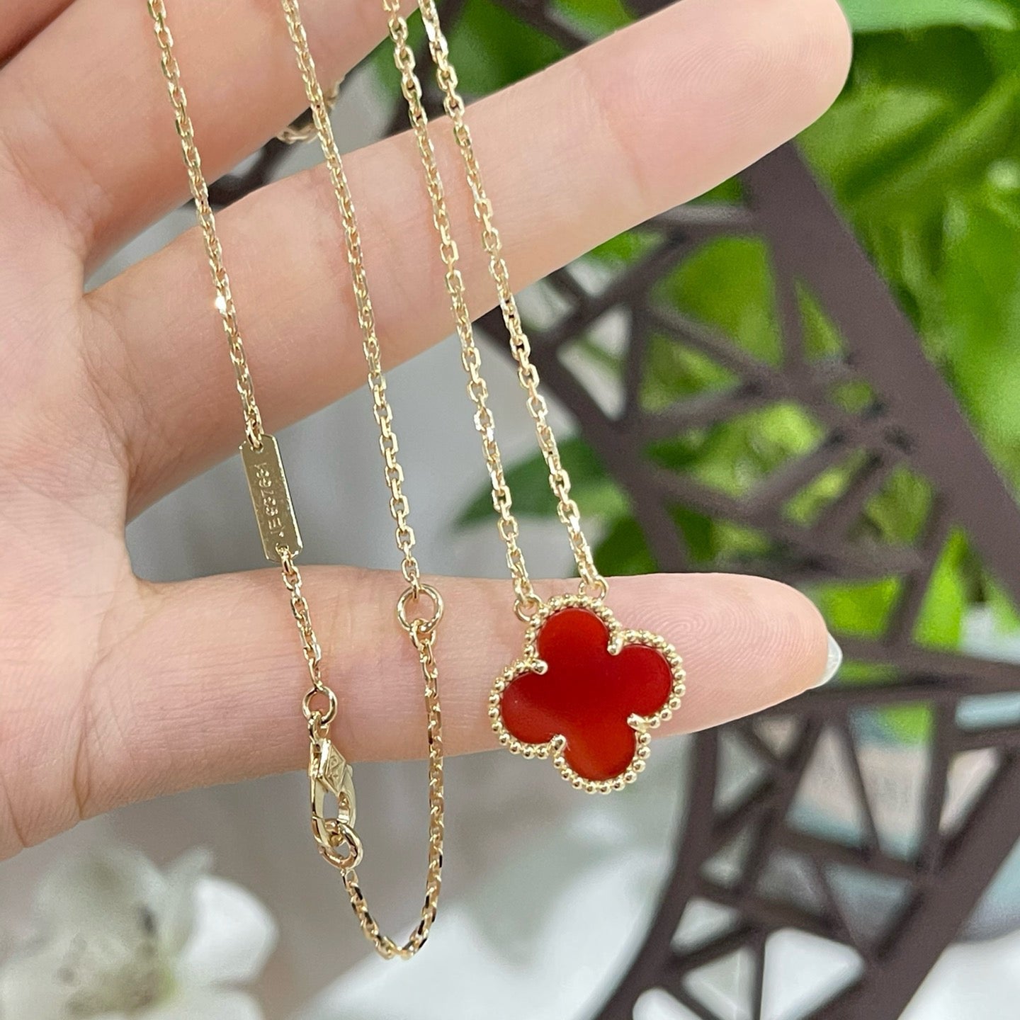 [Lumi Jewels]CLOVER 15MM CARNELIAN SINGLE FLOWER NECKLACE