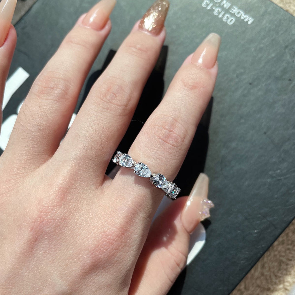 [Lumi Jewels]Exquisite Pear Cut Tennis Ring