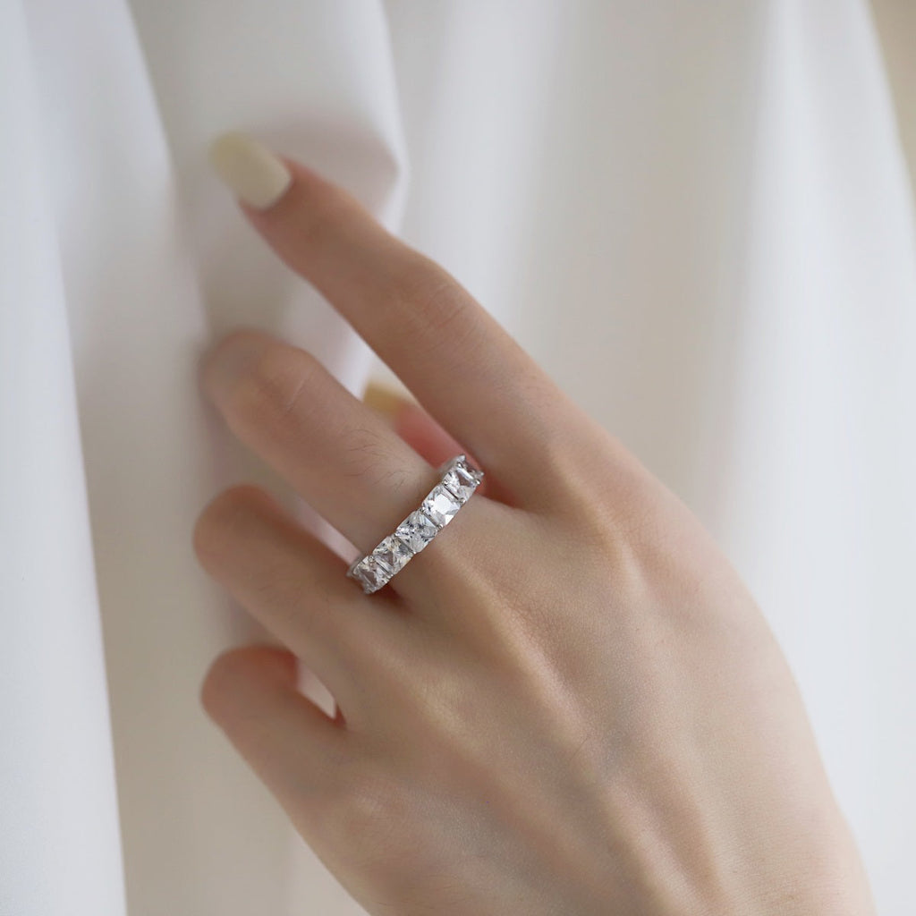 [Lumi Jewels]Elegant Princess Cut Tennis Ring