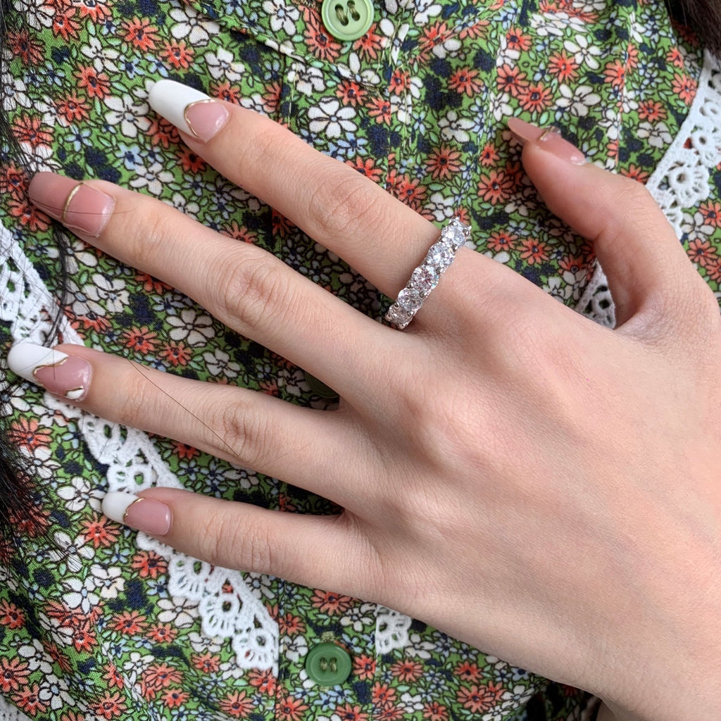 [Lumi Jewels]Gorgeous Round Cut Tennis Ring