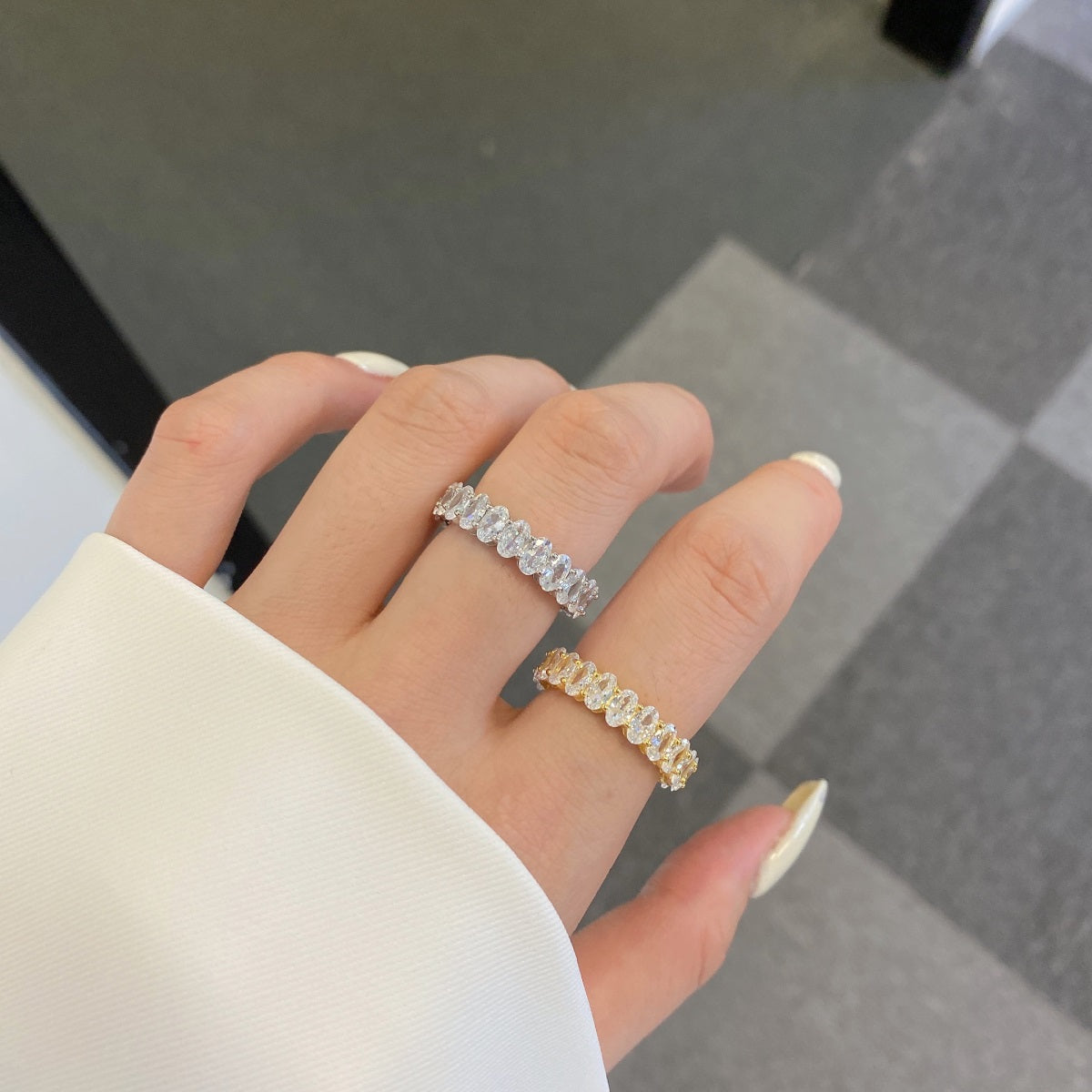 [Lumi Jewels]Ornate Oval Cut Tennis Ring