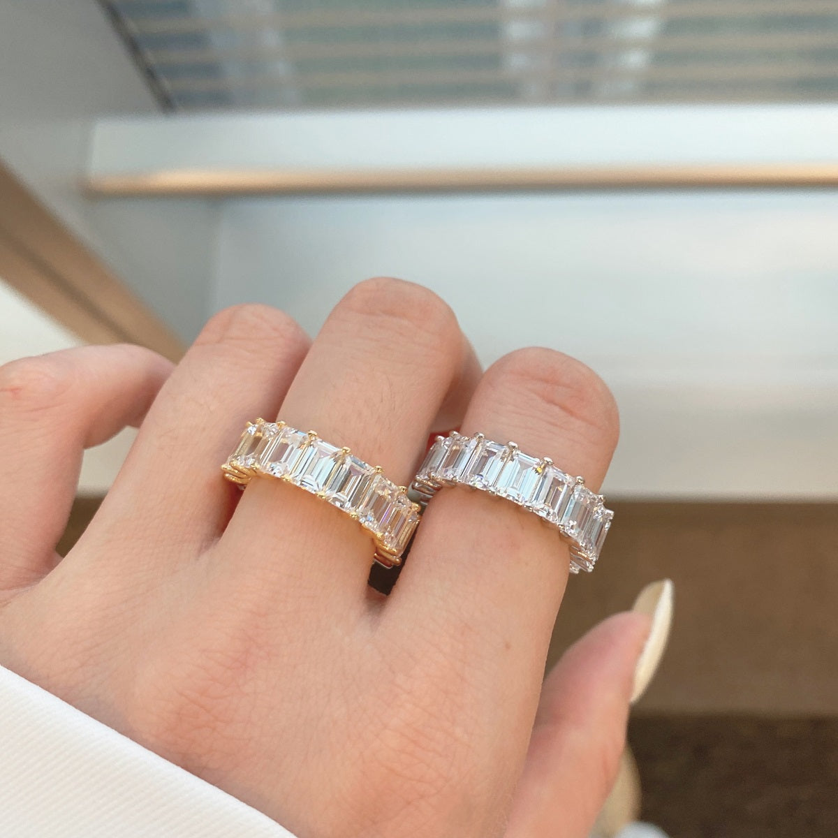 [Lumi Jewels]0.75 Carat Elegant Emerald Cut Tennis Ring