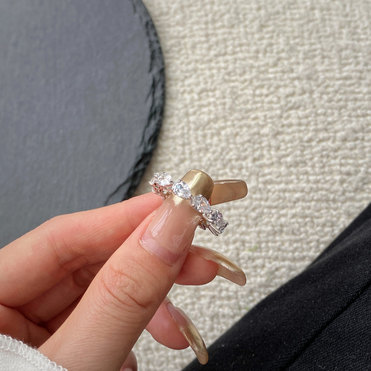 [Lumi Jewels]Exquisite Pear Cut Tennis Ring