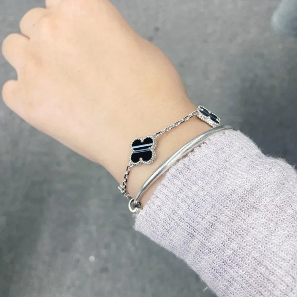 [Lumi Jewels] CLOVER 5 MOTIF PULSAR STONE BRACELET COLLECTION