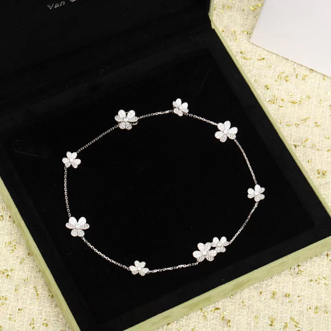 [Lumi Jewels]FRIVOLE SILVER 9 FLOWERS NECKLACE