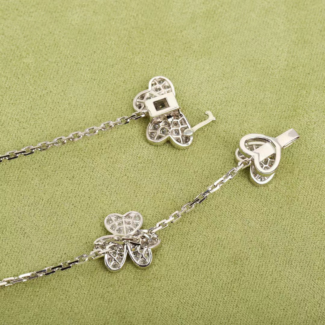 [Lumi Jewels]FRIVOLE SILVER 9 FLOWERS NECKLACE