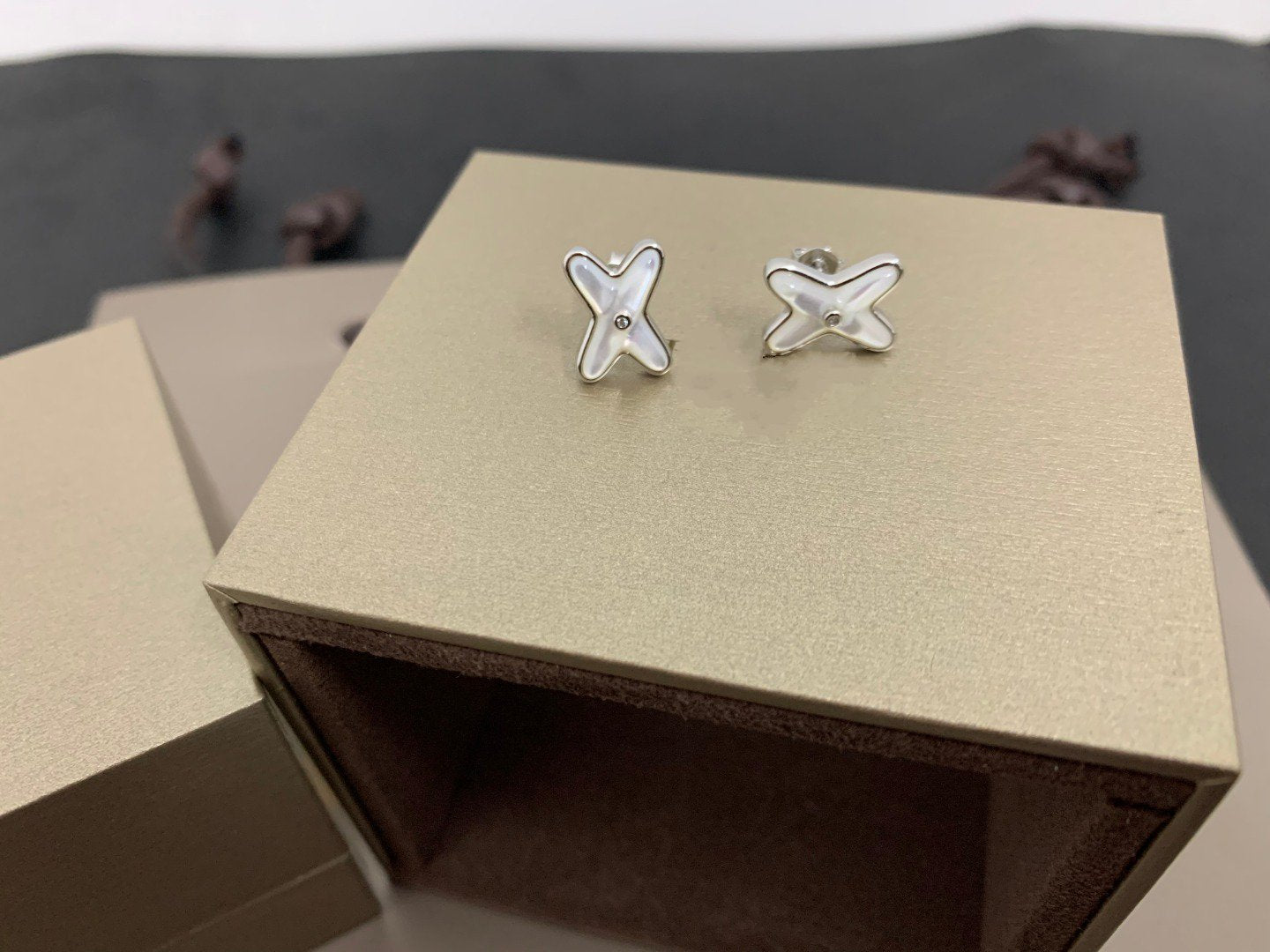 [Lumi Jewels]JEUX DE WHITE MOP SILVER DIAMOND EARRINGS