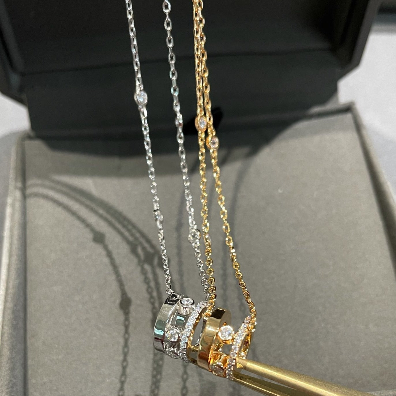 [Lumi]CHAIN MOVE ROMANE PEDAND NECKLACE