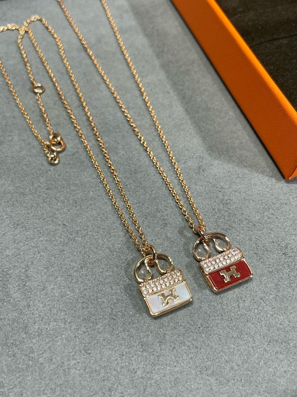 [Lumi Jewels]H CIRCE MOISSANITE PENDANT NECKLACE GOLD