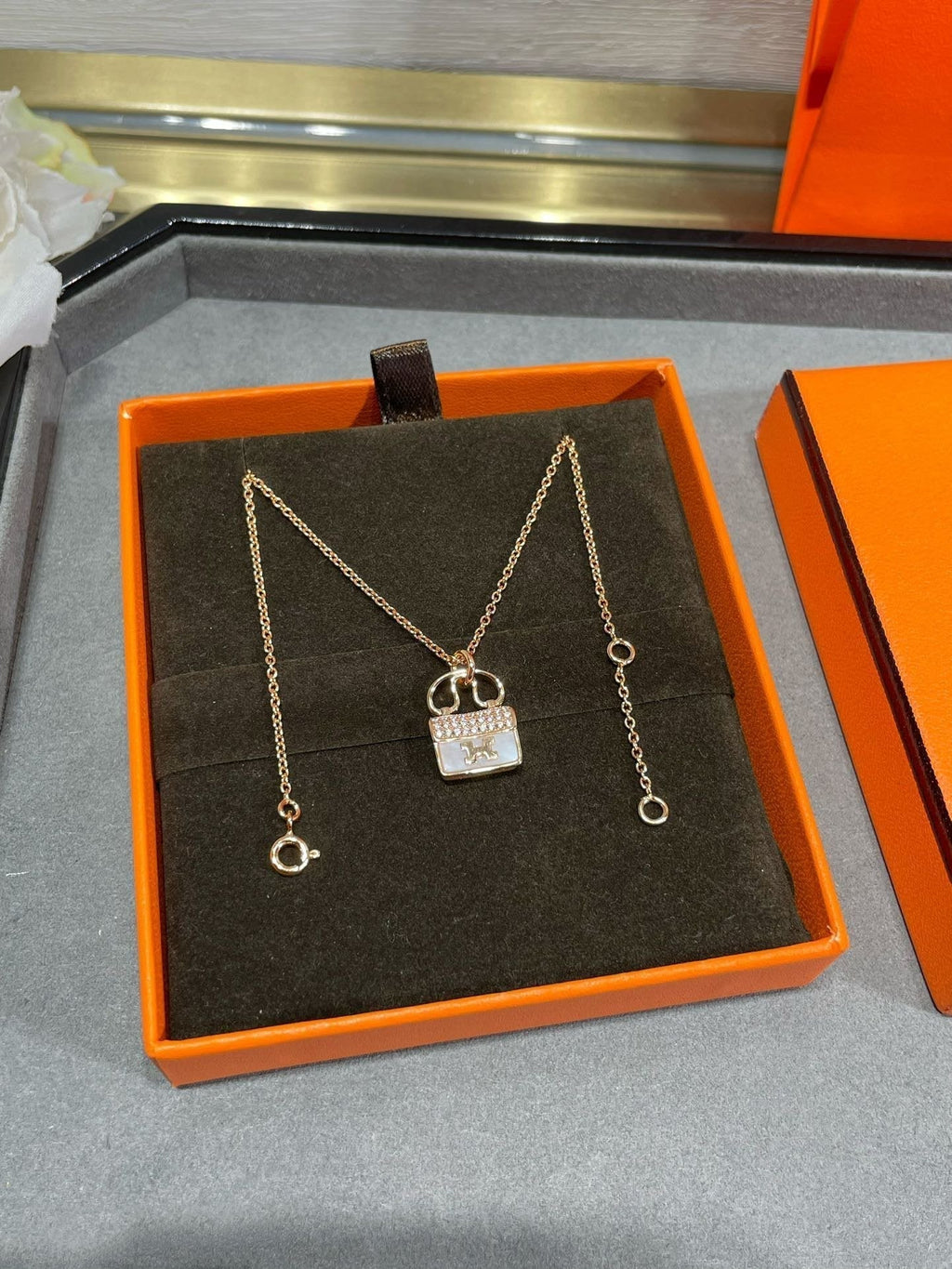 [Lumi Jewels]H CIRCE MOISSANITE PENDANT NECKLACE GOLD