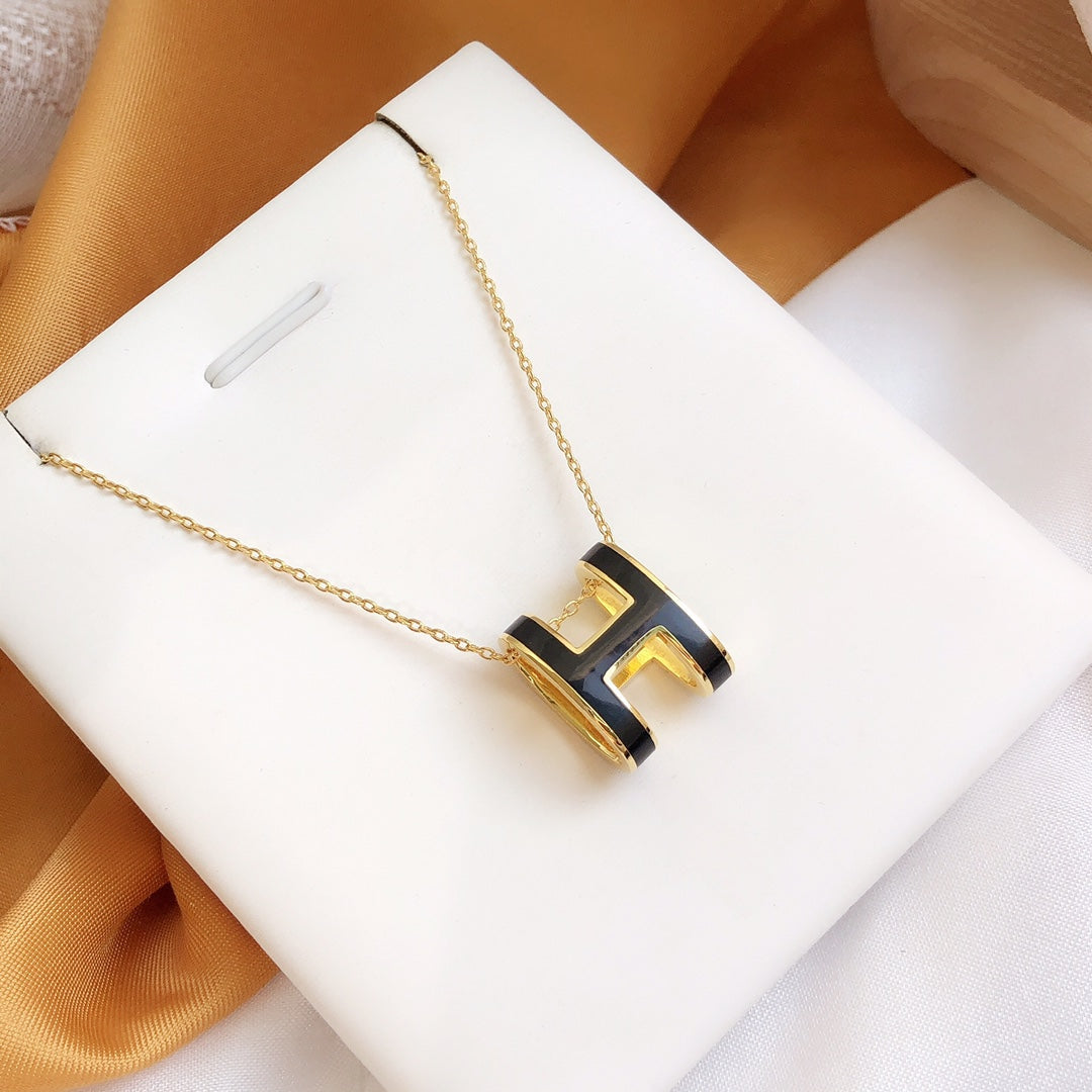 [Lumi Jewels]HM CLIC BLACK ENAMEL GOLD NECKLACE