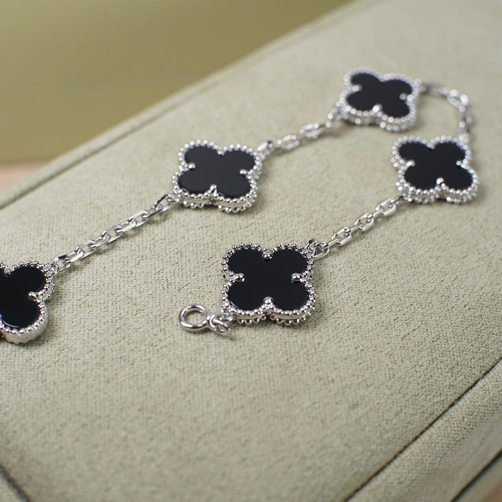 [Lumi Jewels] CLOVER 5 MOTIF ONYXS BRACELET COLLECTION
