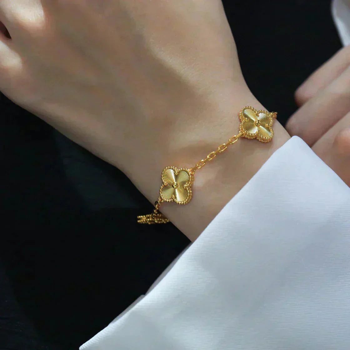 [Lumi Jewels] CLOVER 5 MOTIF LASER BRACELET COLLECTION