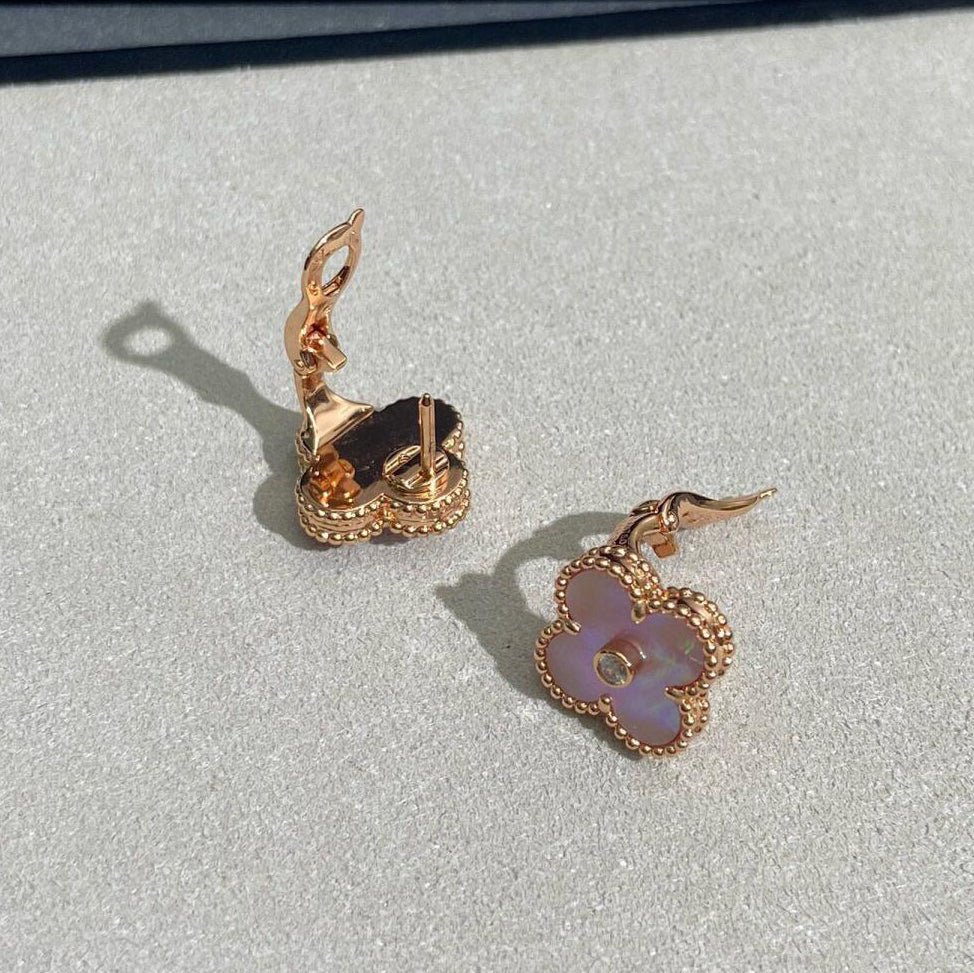 [Lumi Jewels]CLOVER MEDIUM 1 DIAMOND PINK EARRINGS
