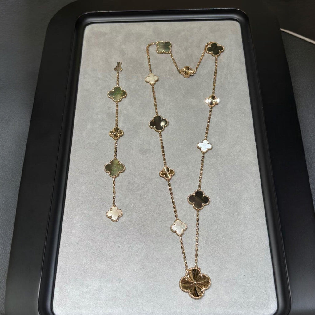 [Lumi Jewels]DETACHABLE CLOVER 15(11+4) FLOWER ROSE GOLD NECKLACE SET
