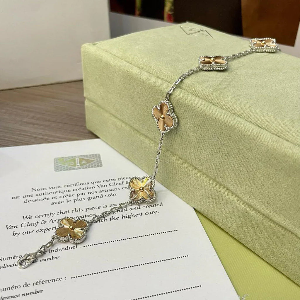 [Lumi Jewels] CLOVER 5 MOTIF LASER BRACELET COLLECTION