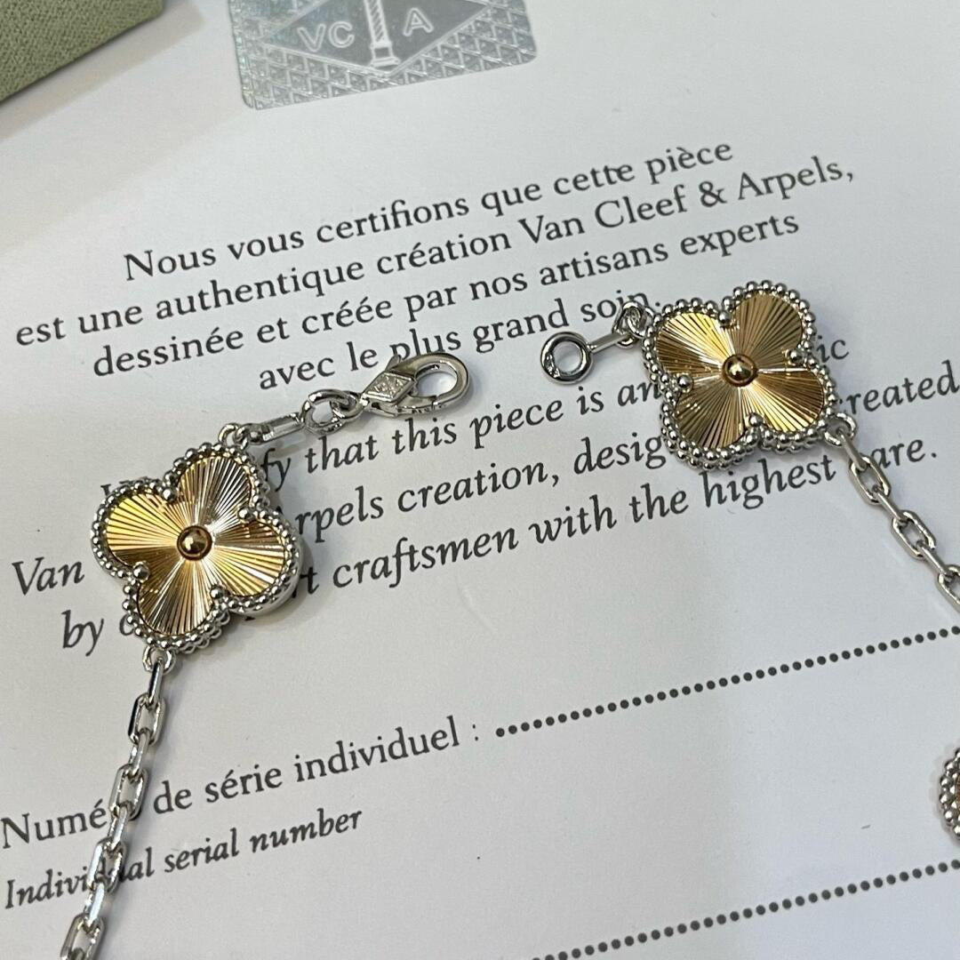 [Lumi Jewels]CLOVER  5 MOTIFS  CHRISTMAS LIMITED EDITION BRACELET