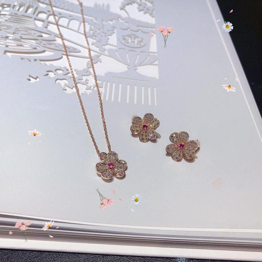 [Lumi Jewels]FRIVOLE ROSE GOLD FLOWER DIAMOND NECKLACE
