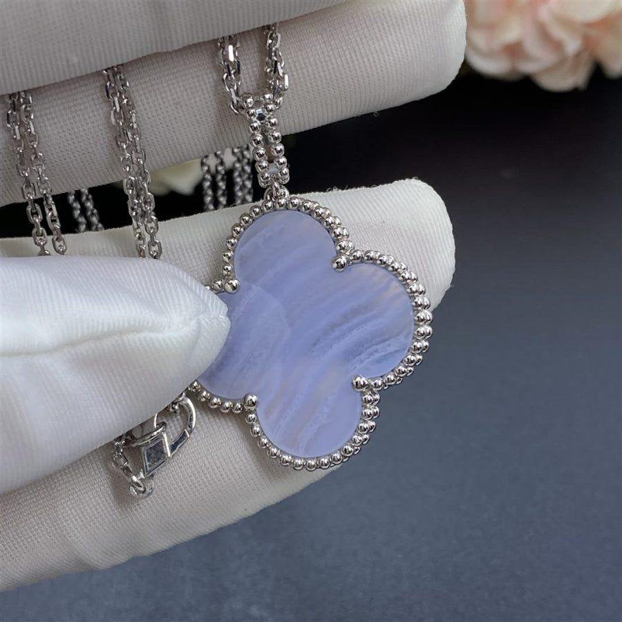 [Lumi Jewels]CLOVER SILVER CHALCEDONY BIG CLOVER NECKLACE