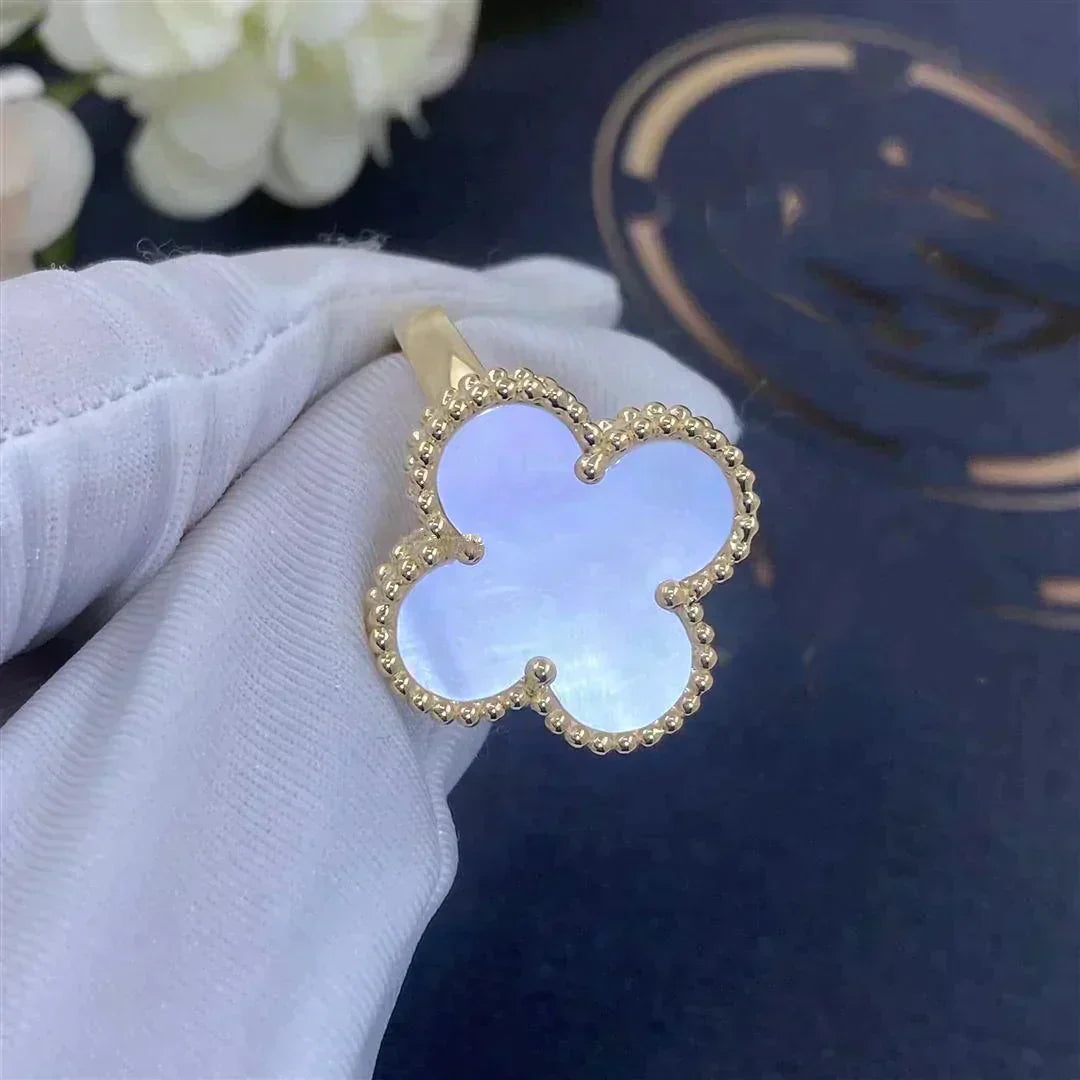 [Lumi Jewels]CLOVER WHITE MOP RING