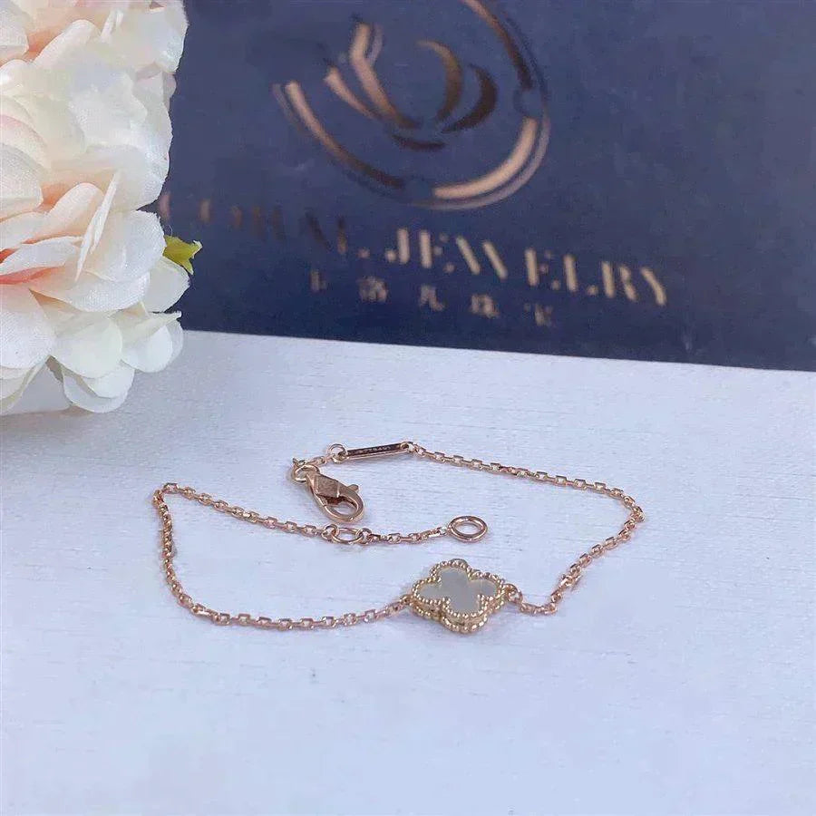 [Lumi Jewels]CLOVER WHITE MOP SINGLE FLOWER BRACELET