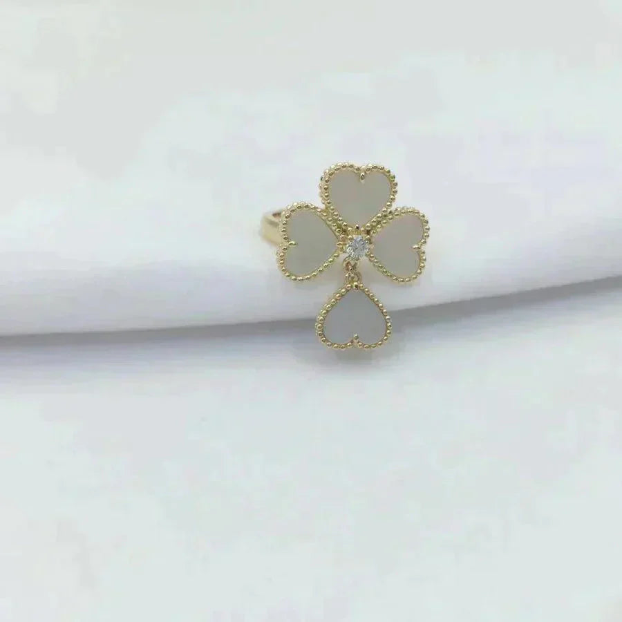 [Lumi Jewels]SWEET CLOVER WHITE MOP RING