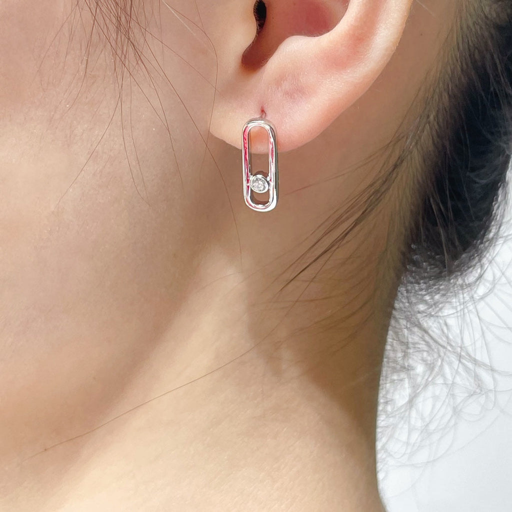 [Lumi]MOVE UNO SMALL 1 DIAMOND EARRINGS