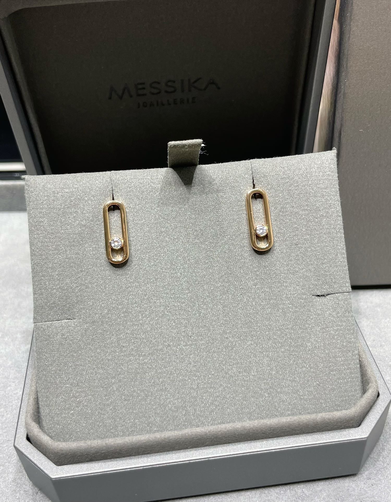 [Lumi]MOVE UNO SMALL 1 DIAMOND EARRINGS