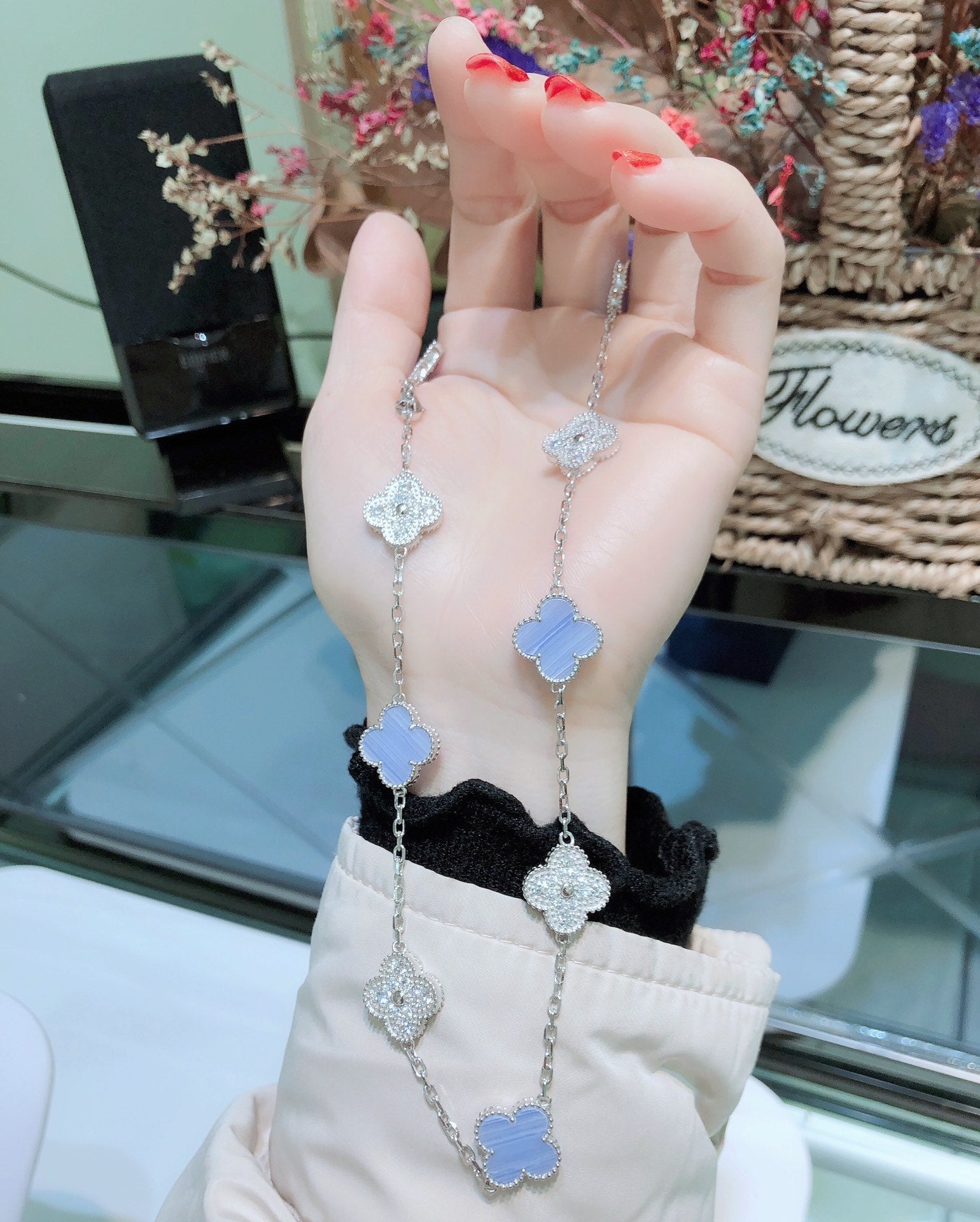 [Lumi Jewels]CLOVER 10 MOTIFS CHALCEDONY DIAMONDS SILVER NECKLACE